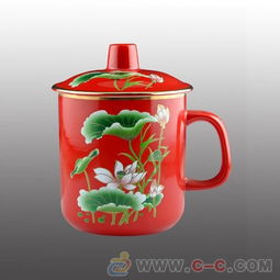 紅瓷中國韻 醴陵紅瓷與詩詞老板杯的藝術魅力